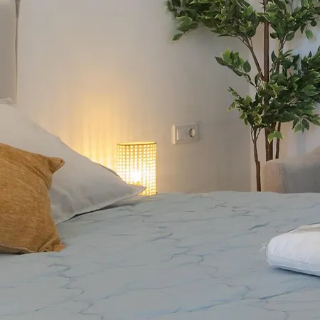 Uy - Loft Acogedores Y Modernos Estudios Cerca De La Estacion Joaquin Sorolla Apartment Valencia