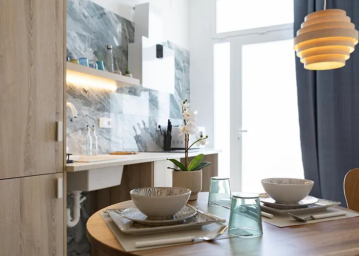 Uy - Loft Acogedores Y Modernos Estudios Cerca De La Estacion Joaquin Sorolla 아파트 *